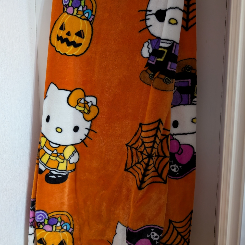 Hello Kitty Halloween Kids Costume Blanket - Orange and White